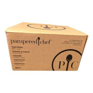 New Pampered Chef Veggie Wedger #100727